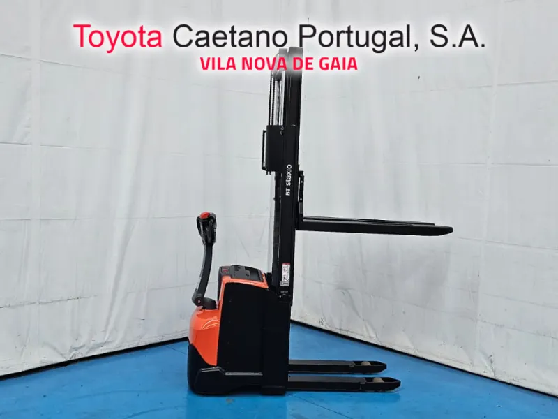 Stacker Elétrico SWE140 – 6340850